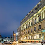 Dikul Market Square Hotel 3*
