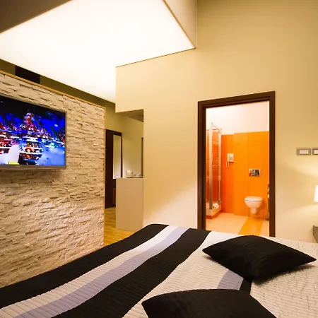 Dikul Market Square 3* Вроцлав