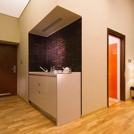 Отель Dikul Market Square