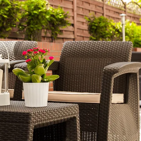 Отель Dikul Market Square