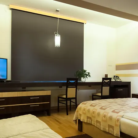 Dikul Market Square 3* Wroclaw