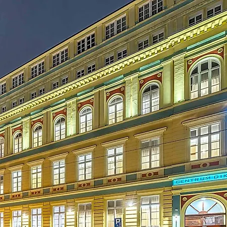 Hotel Dikul Market Square