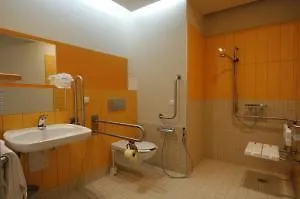 ホテル Dikul Market Square